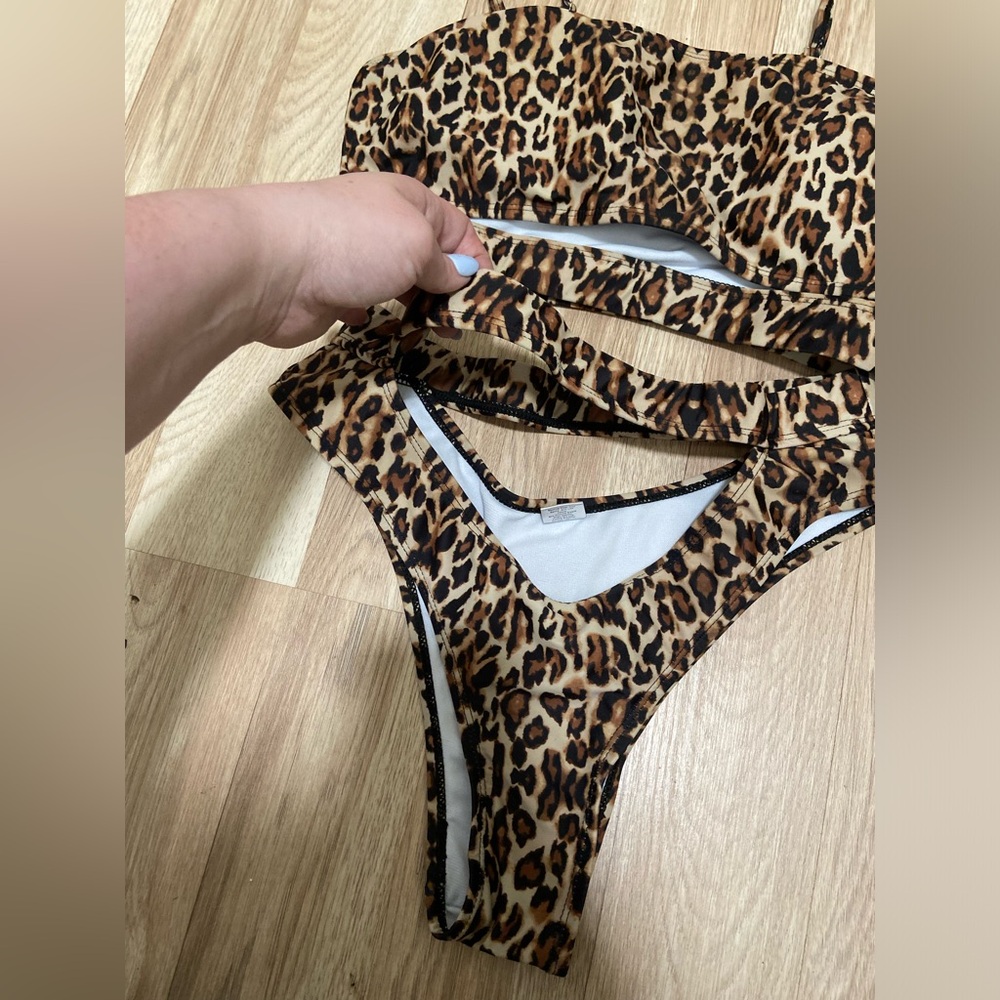 Bikini set - Picture 4 of 5